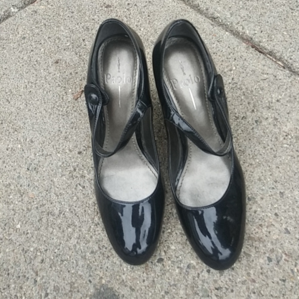 Black Patent Leather Maryjane Heels